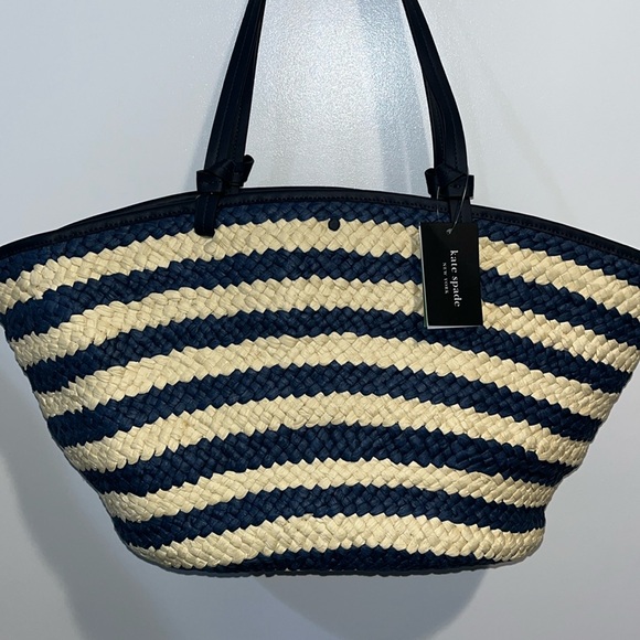 NWT! $378 kate spade Shore Thing Dragonfly Embellished Striped Straw Large Tote - Picture 10 of 17